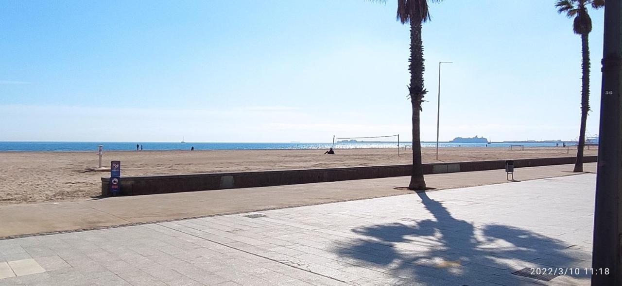Sunny&Beach In Valencia Valência Exterior foto