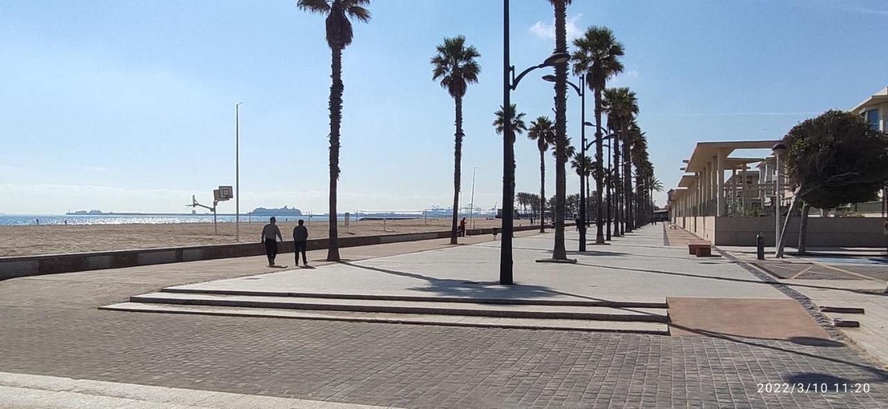 Sunny&Beach In Valencia Valência Exterior foto