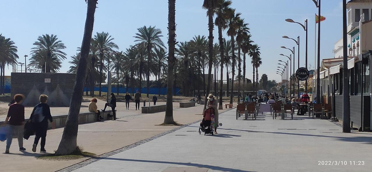 Sunny&Beach In Valencia Valência Exterior foto